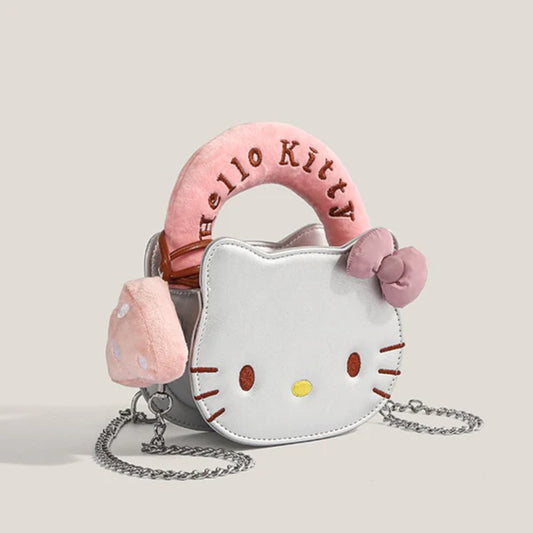 ⬛️NANABOSS🔷 Hello Kitty Chain Crossbody