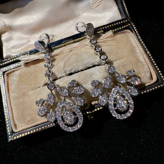 Nanaboss Aqua Veil Drops earrings