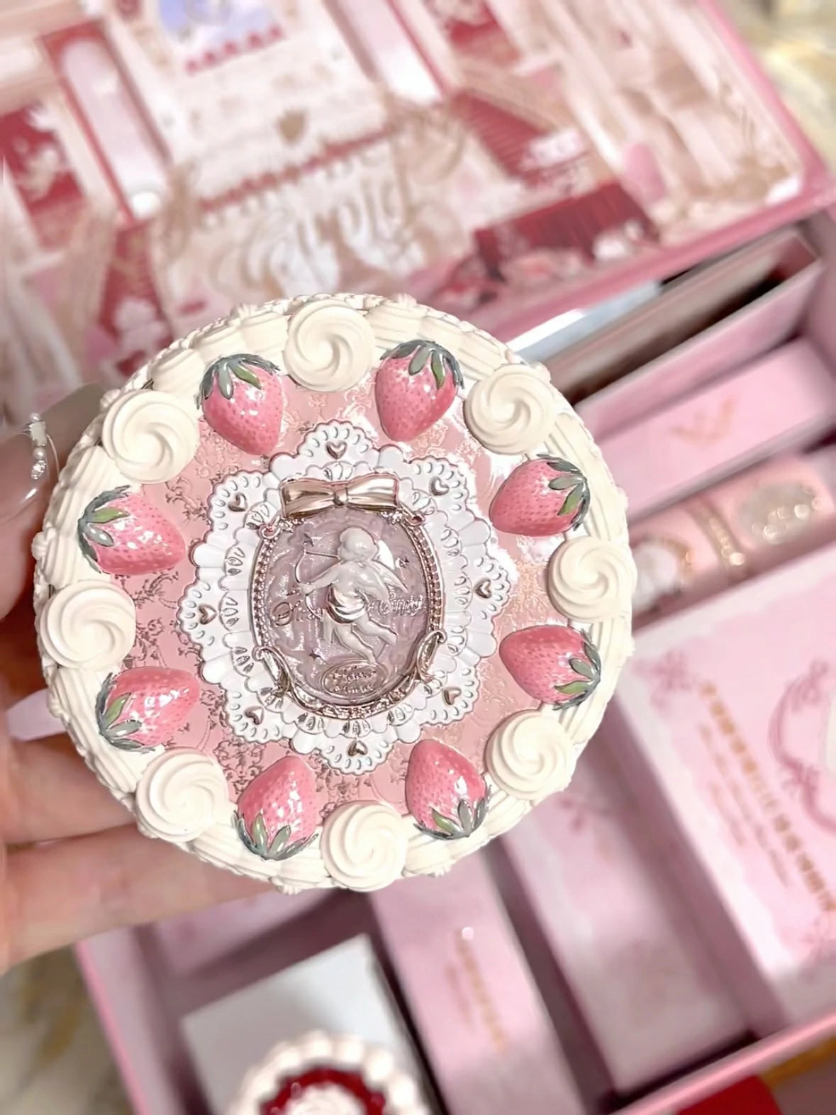 ⬛️NANABOSS🔷 Sweetheart Strawberry Jam Themed Makeup Gift Set (3 Free Gifts Included)