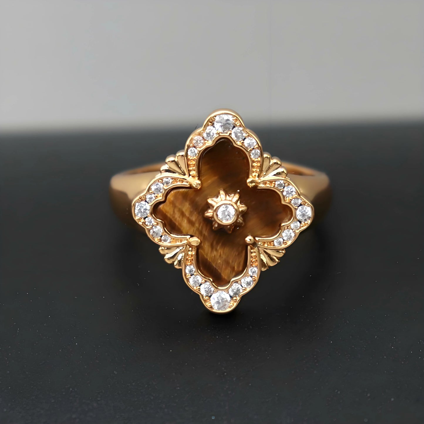 Nanaboss Tiger Clover